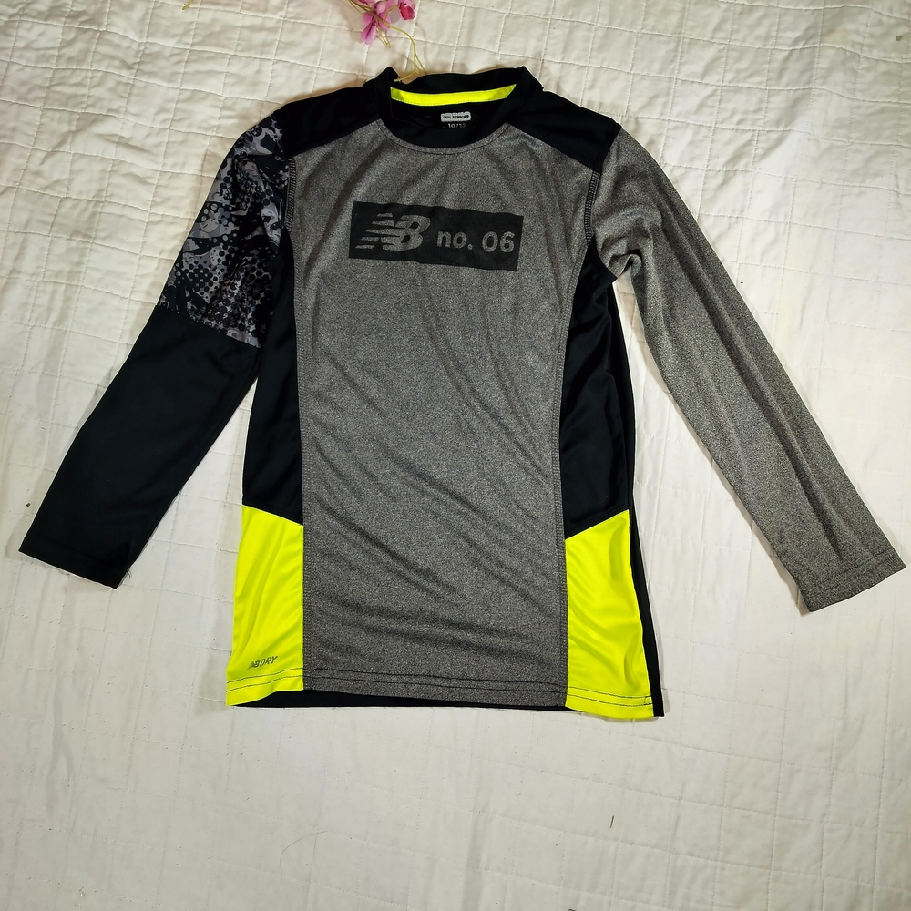New Balance Kids Long Sleeve Shirt - Gray and Yellow